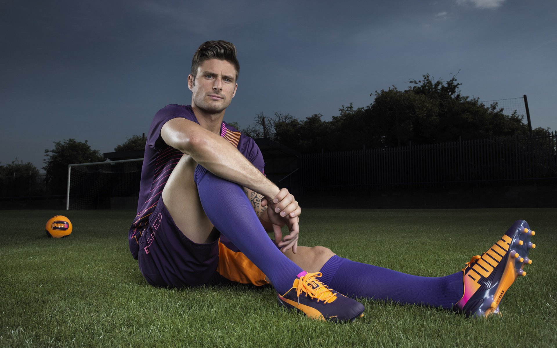 米兰体育官网-切尔西的锋线引援：谁能成为蓝军的救世主？，切尔西的战术